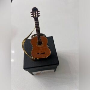 Object de Art Trinket Box #62 Flemco Guitar With Gold Chain Strap New In Box